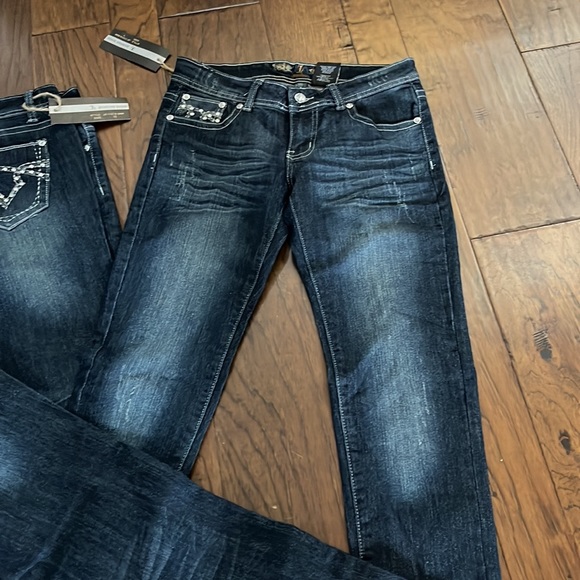 JZ premium denim jeans. Size 7, 11 , 13 & 15 - Picture 2 of 4